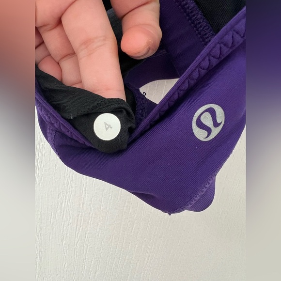 Lululemon Purple Triangle Eagle Yoga Bra with Cross-Straps (Size 4) - Picture 7 of 9